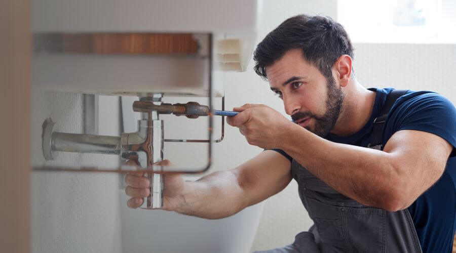 Professional sink repair services in Smithville, MS